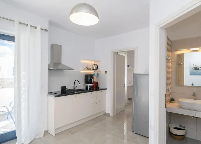 דירה Sunny & Blue 3 *